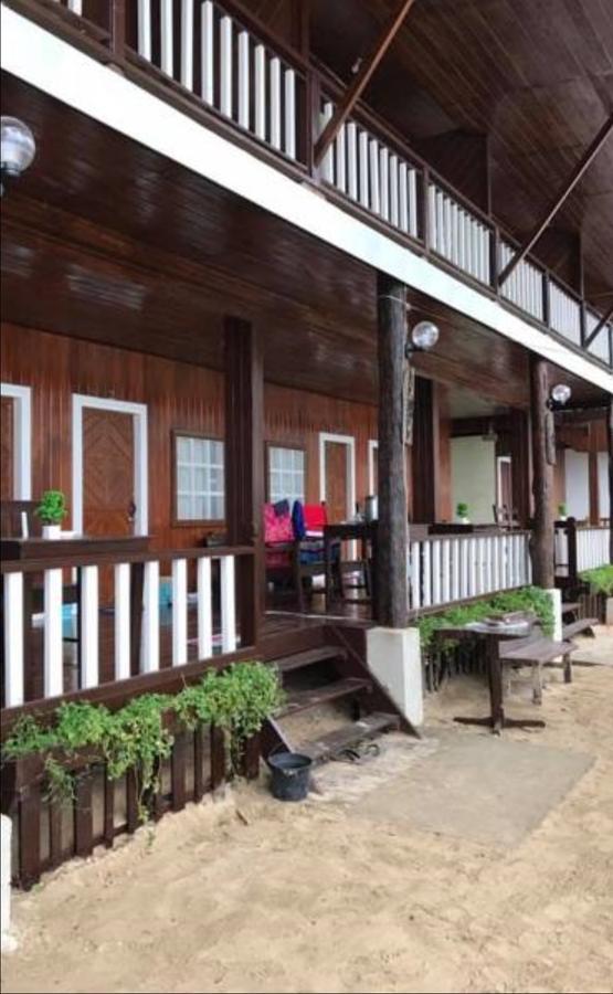 אל נידו Ricos Beach Cottages מראה חיצוני תמונה